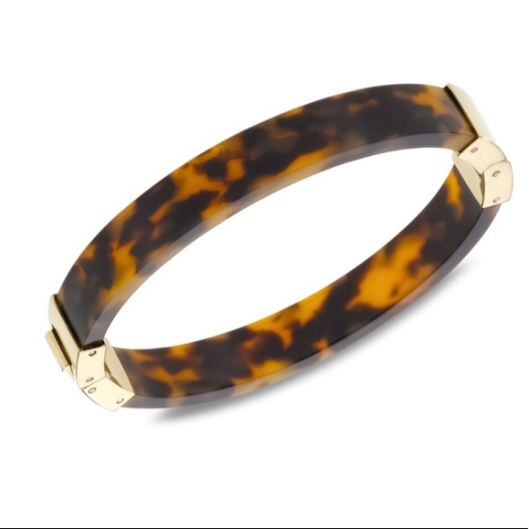 Michael Kors Jewelry - 🚨LOWEST PRICE🚨Michael Kors Bangle